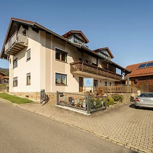 https://inviting-apartment-in-gleissenberg-with-garden.com-bavaria.com