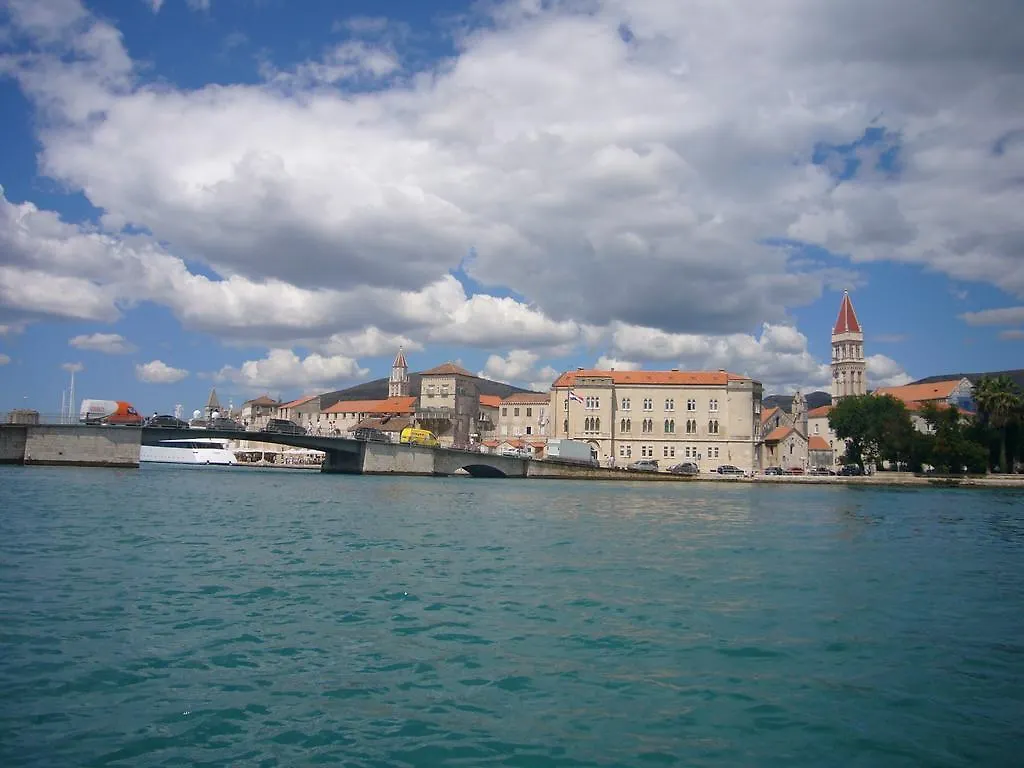 Apartment Nanito Trogir Kroatien