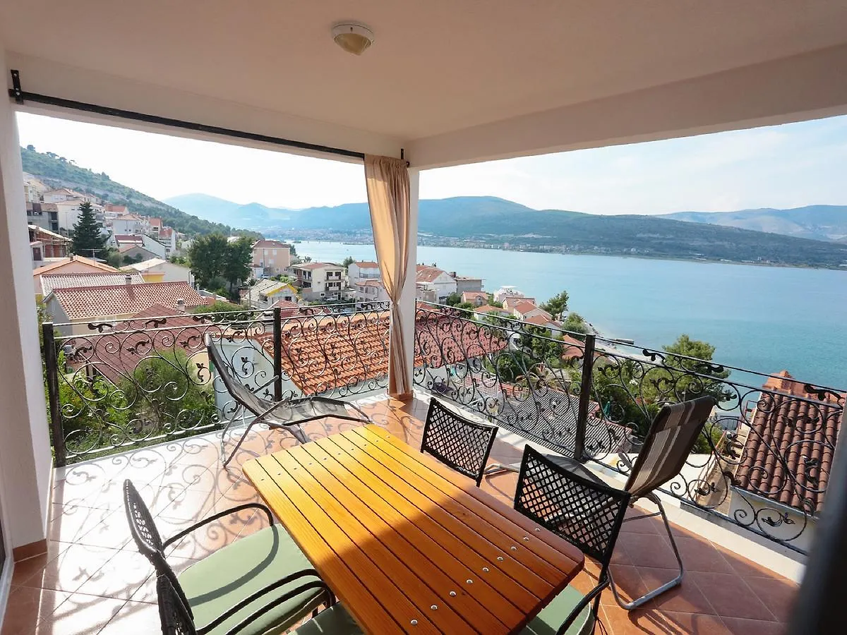 Apartment Nanito Trogir Kroatien