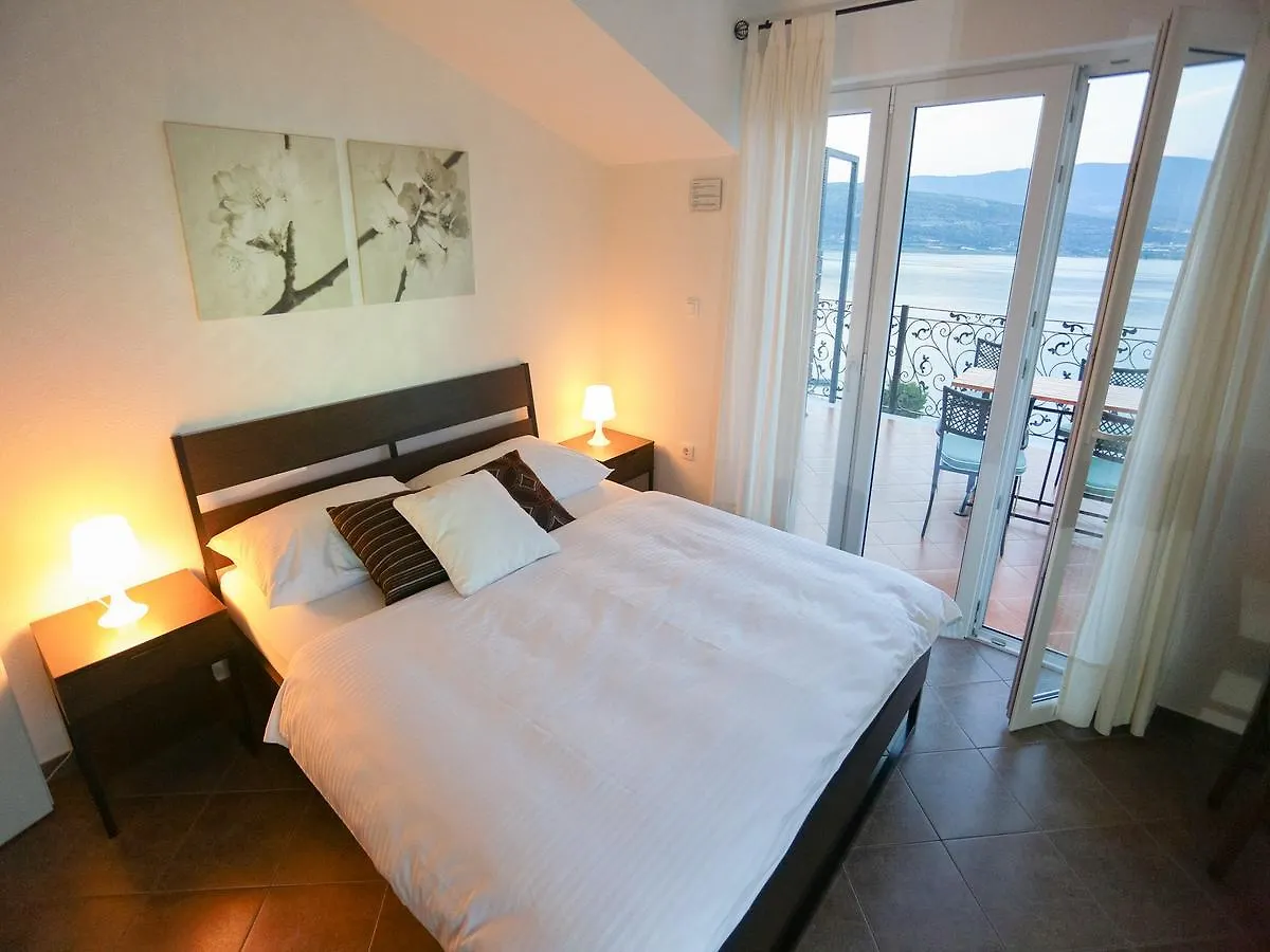 Apartment Nanito Trogir